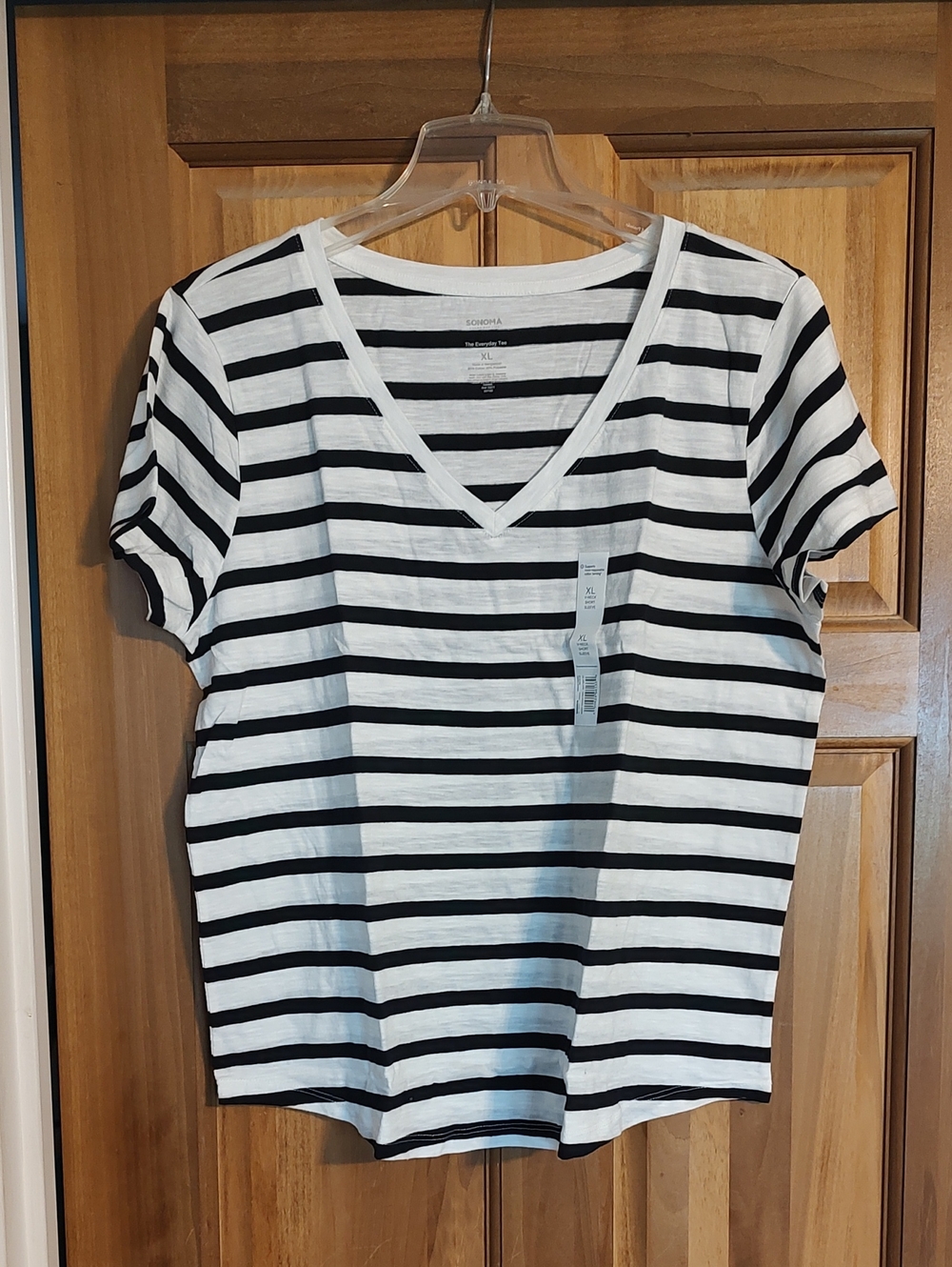 Sonoma Black & White V-Neck Stripe Tee